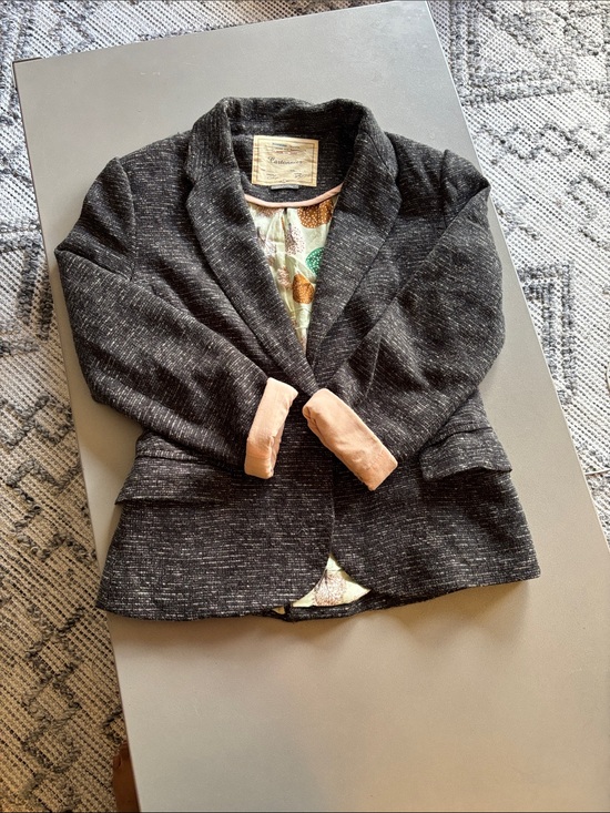 Cartonnier Jackets & Blazers - Cartonnier Black Heathered Blazer with Pink Cuffs